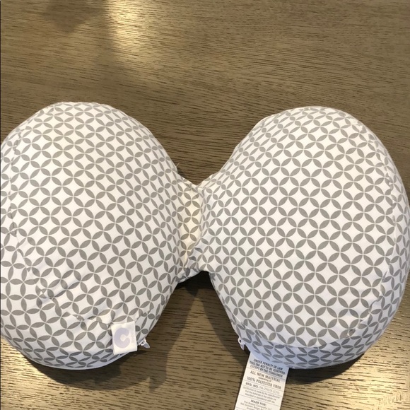 Boppy Other - Boppy pregnancy pillow for side sleepers